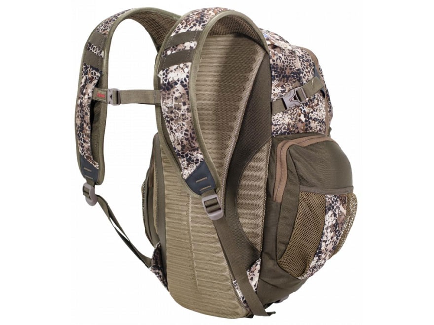 Badlands pursuit day pack hotsell