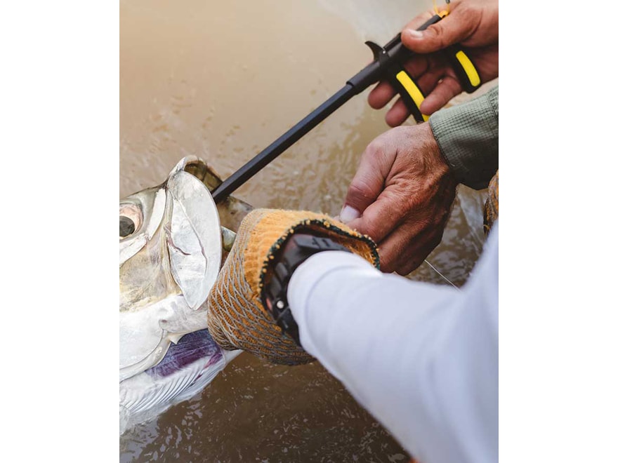 Loon Outdoors APEX Hook Removal Tool – Out Fly Fishing