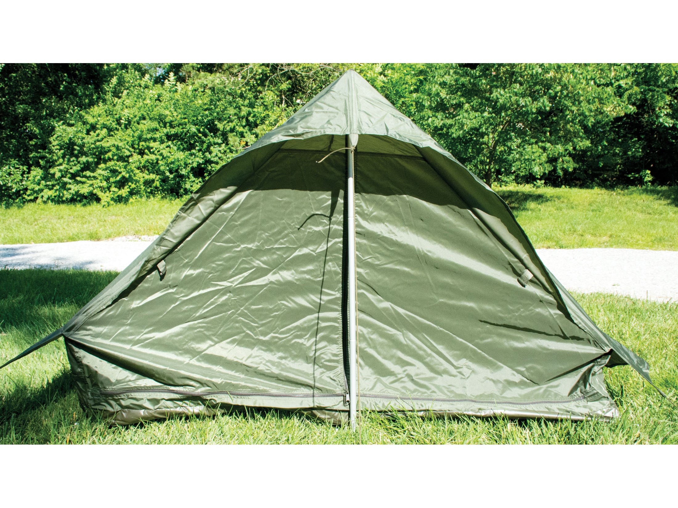 French Army  Olive Green Nylon Two Man Tent  Brand New Pegs Poles Unissued 