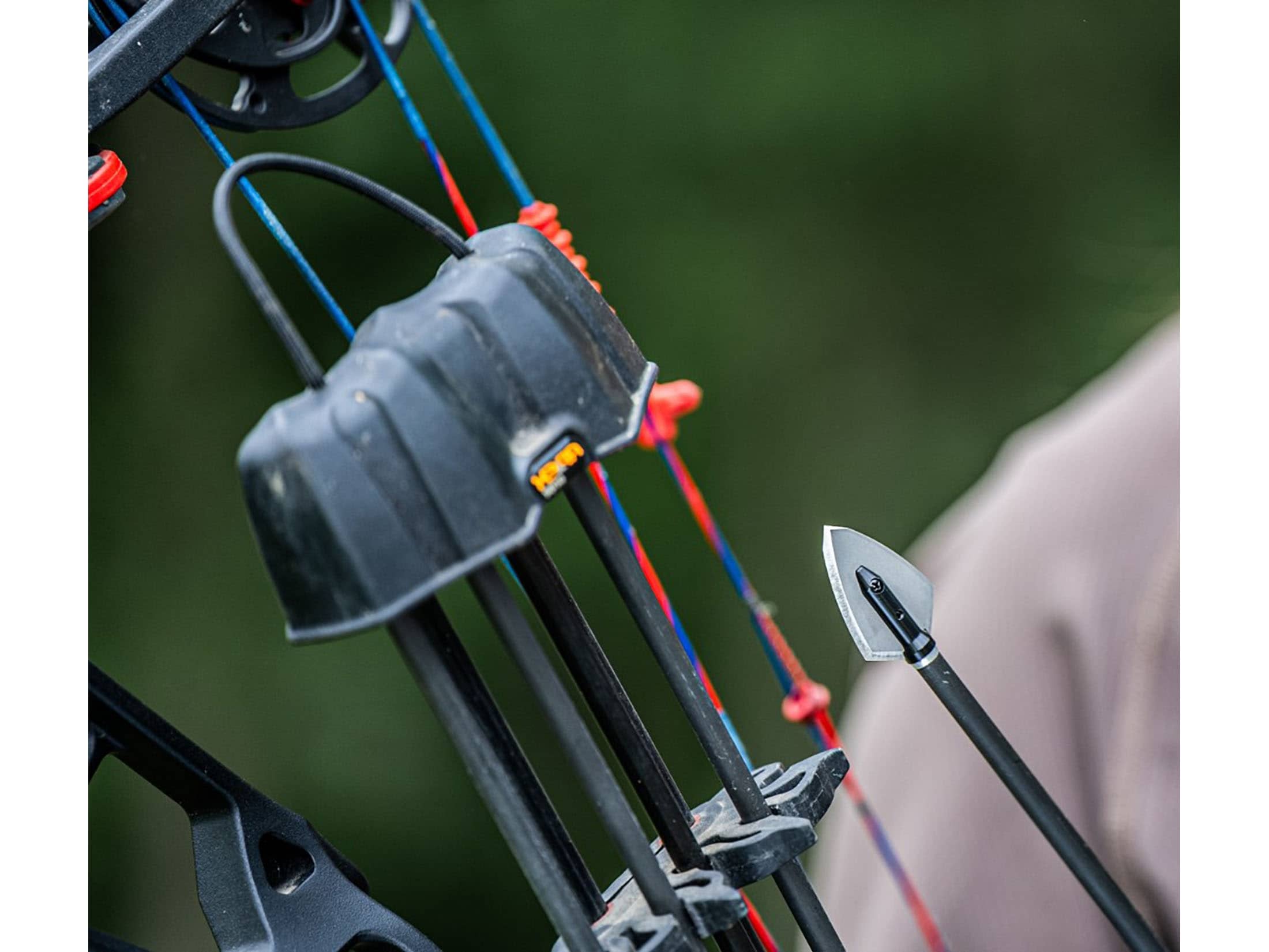 Magnus Single Left Bevel 2-Blade Fixed Blade Broadhead