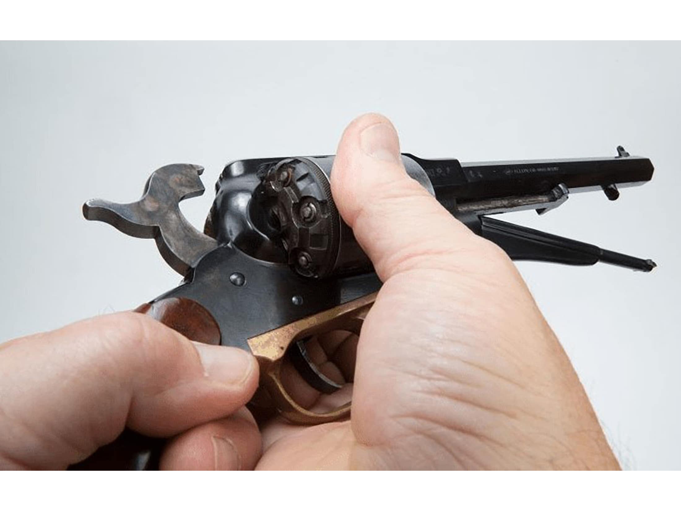 THE MODS　REVOLVER 45 Taylor's & Company Uberti 1858 Remington 45 Colt (Long Colt)