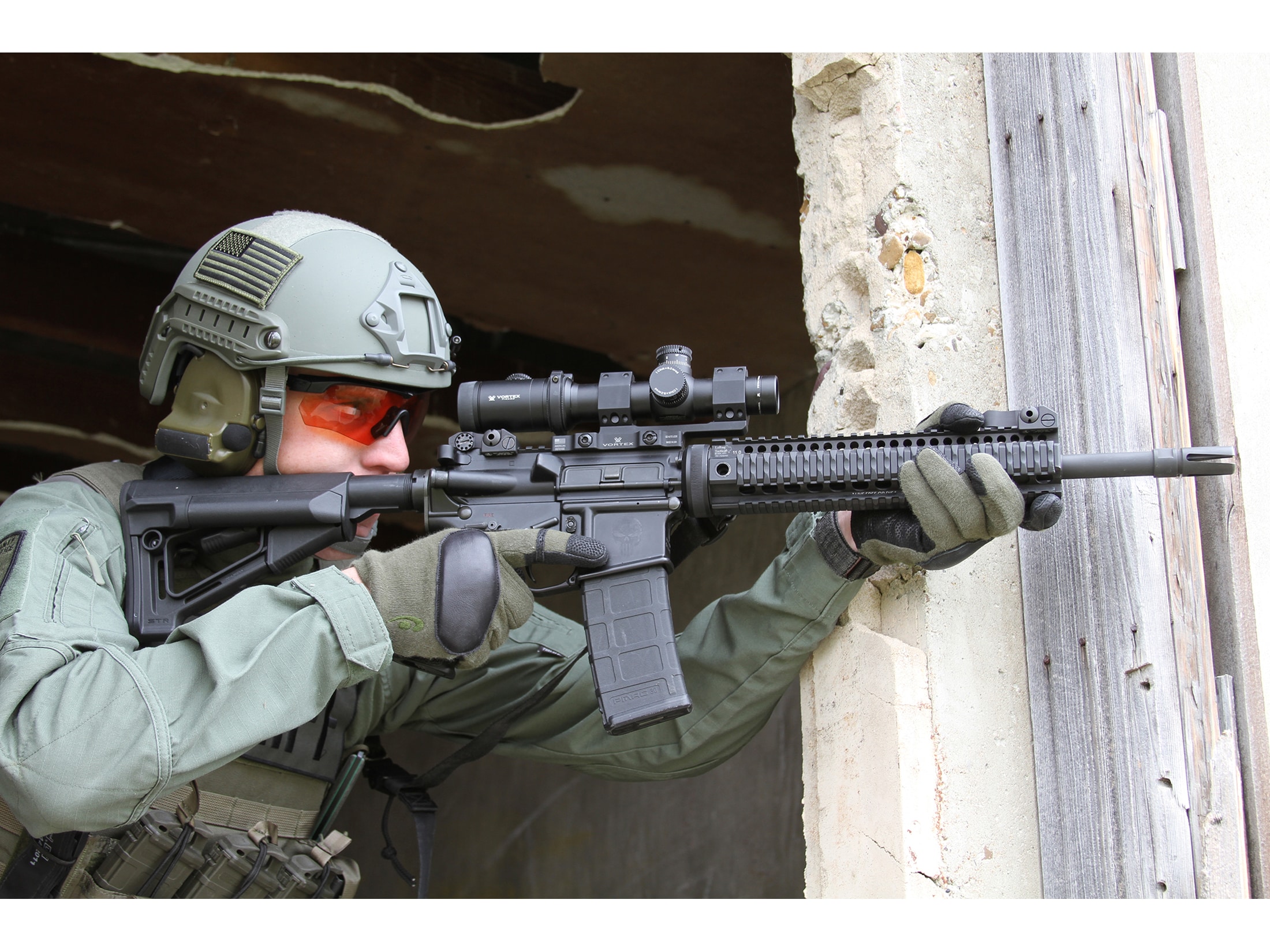 Vortex Optics Ranger Rifle Scope 30mm Tube 1-4x 24mm 1/2 MOA