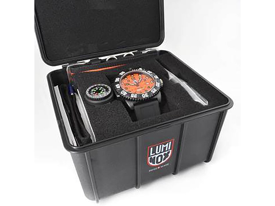 Luminox Scott Cassell Box Navy Seal Watch Carbon Compound/Rubber