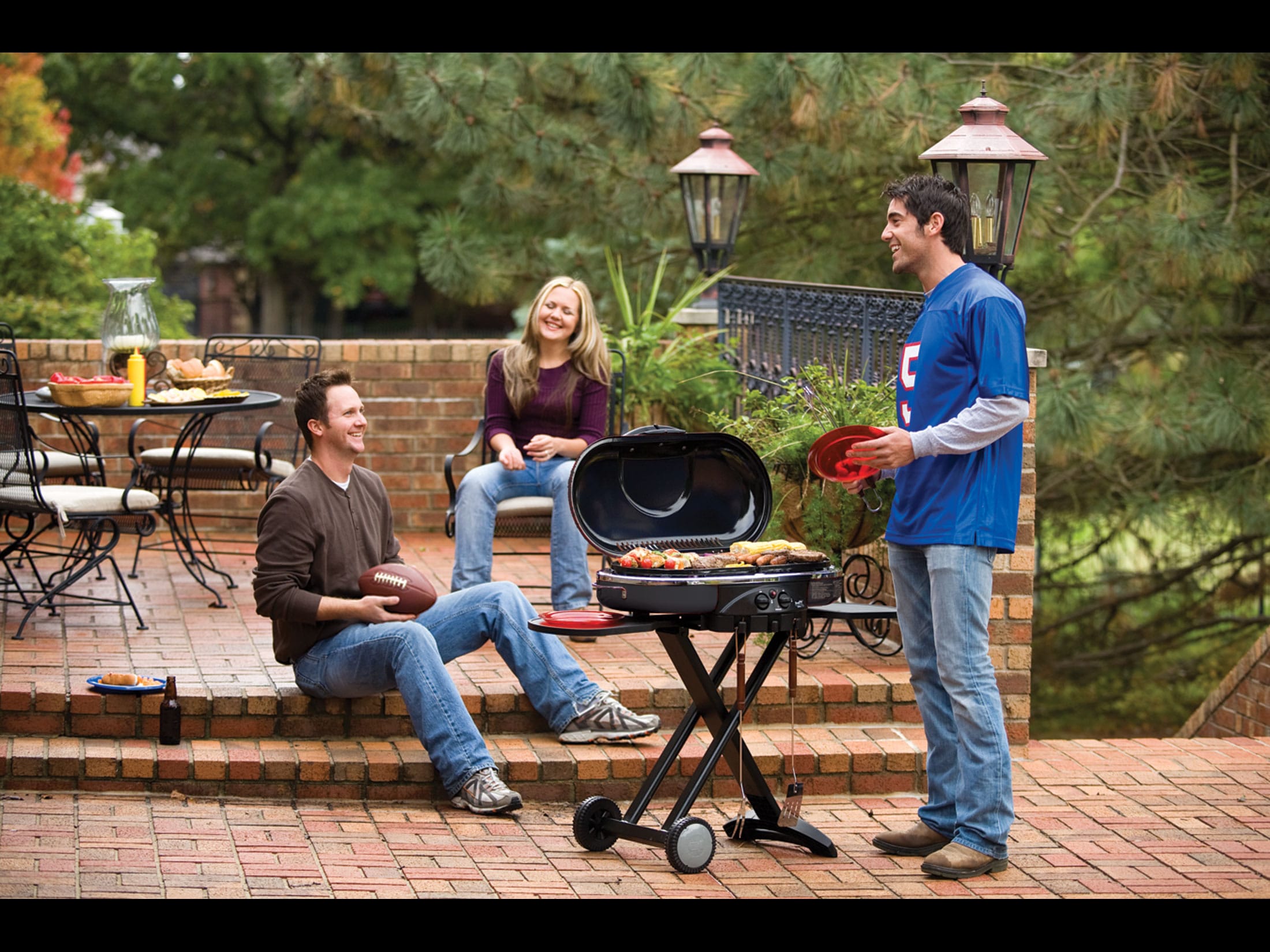 Coleman Roadtrip Series Roadtrip LXX Propane Grill Black