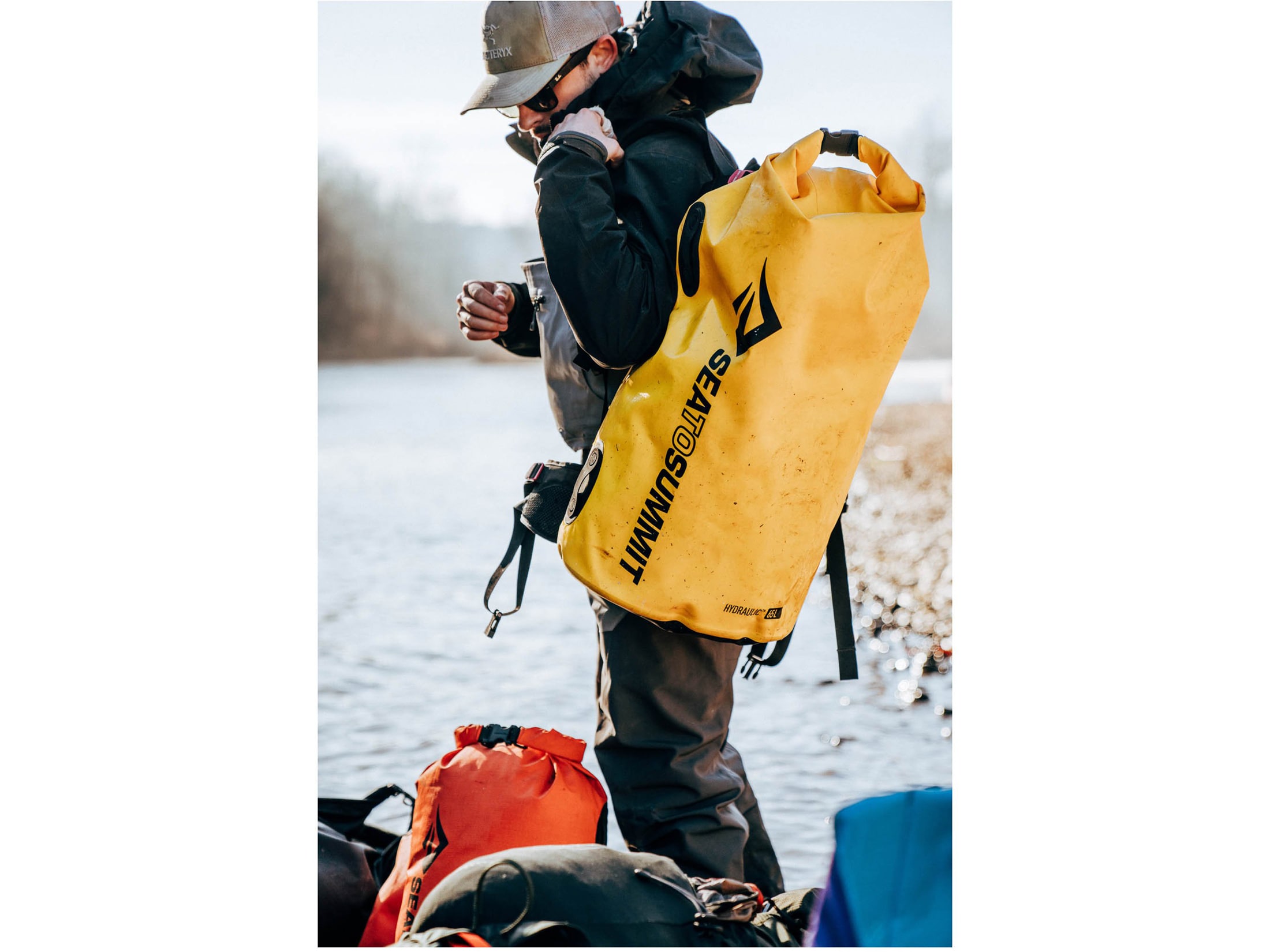 Sea to summit hydraulic dry outlet pack