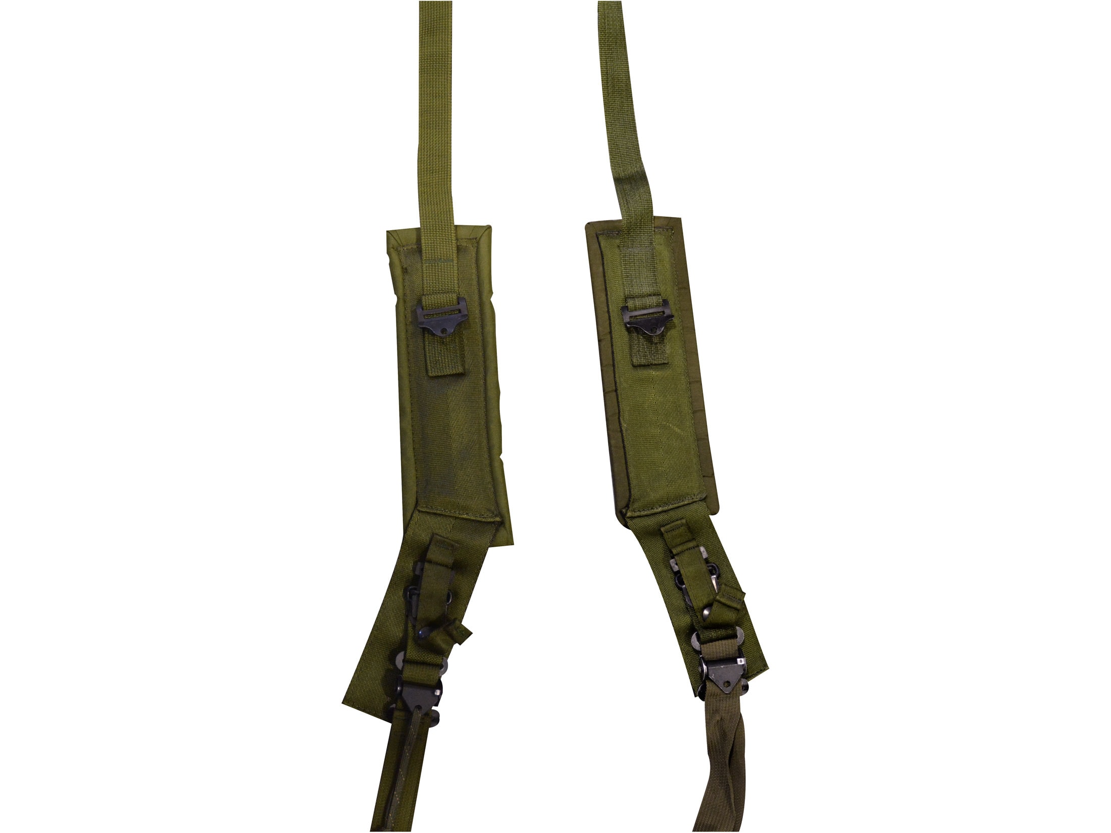 pack shoulder straps