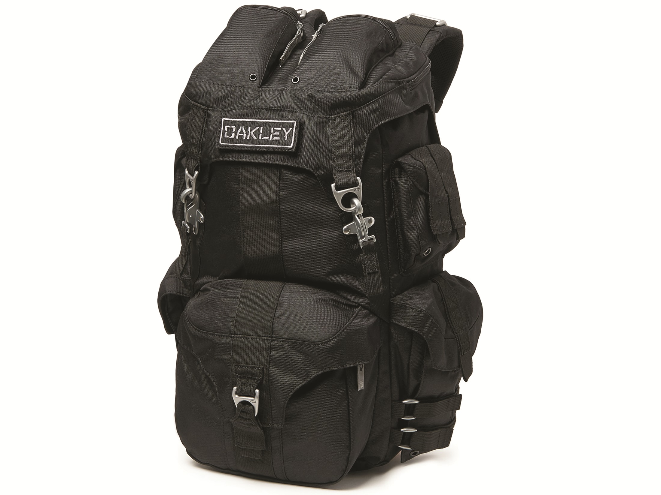 oakley mechanism backpack review