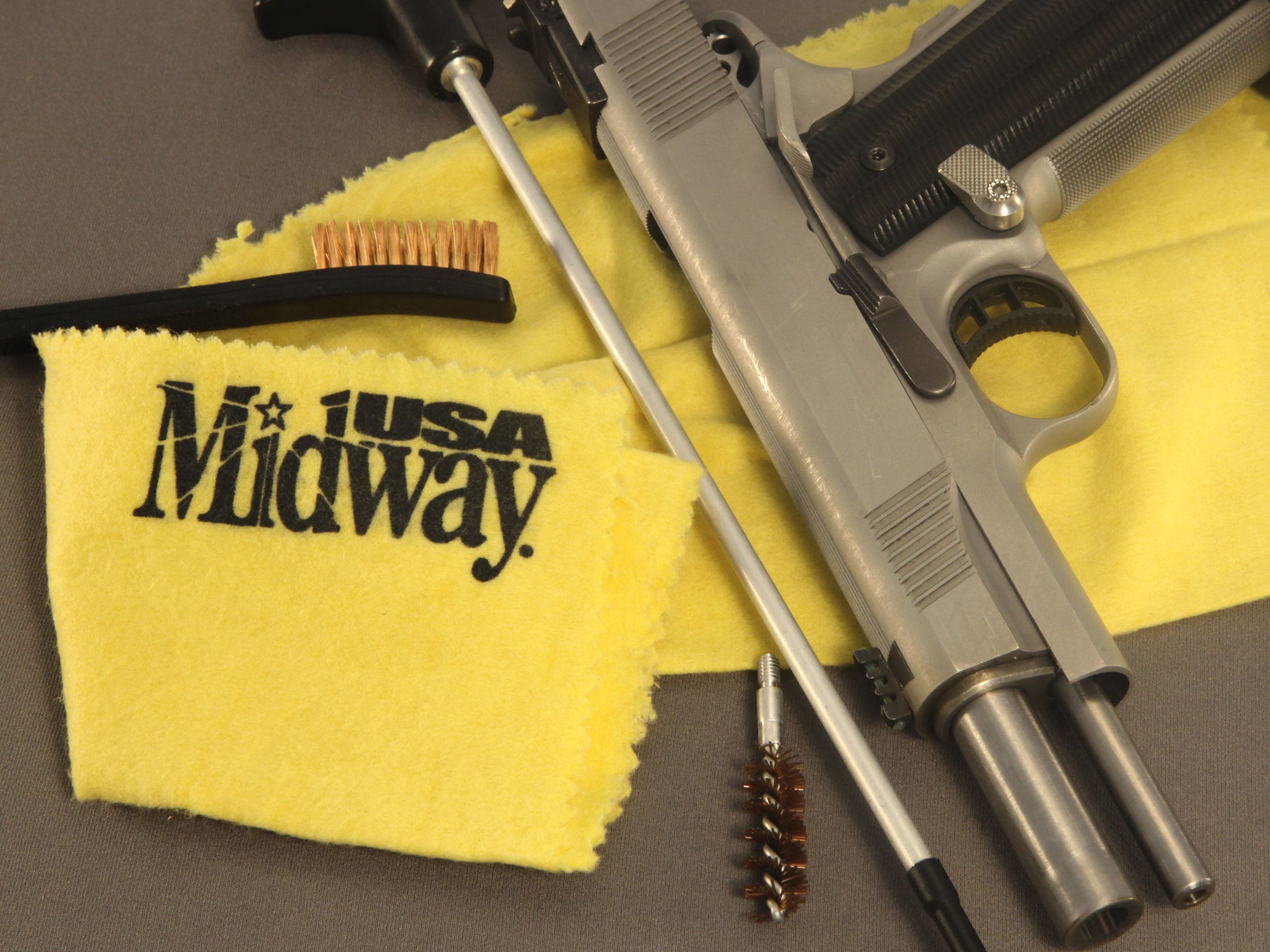 MidwayUSA Silicone Impregnated Gun Cleaning Cloth