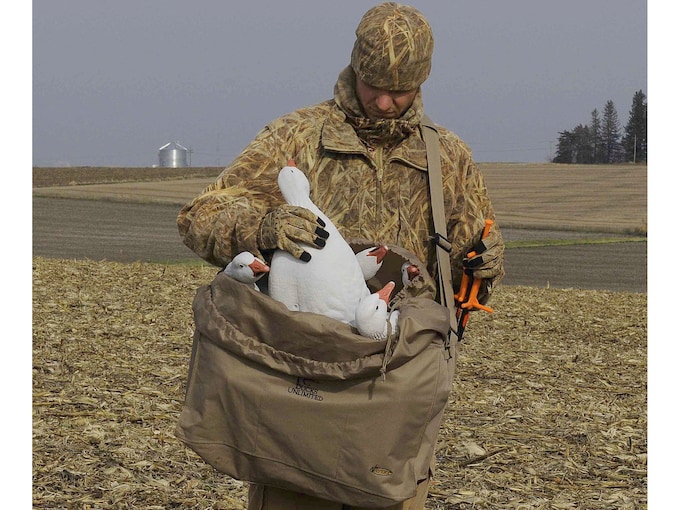 Avery 6-Slot Mid-Size Full Body Goose Decoy Bag