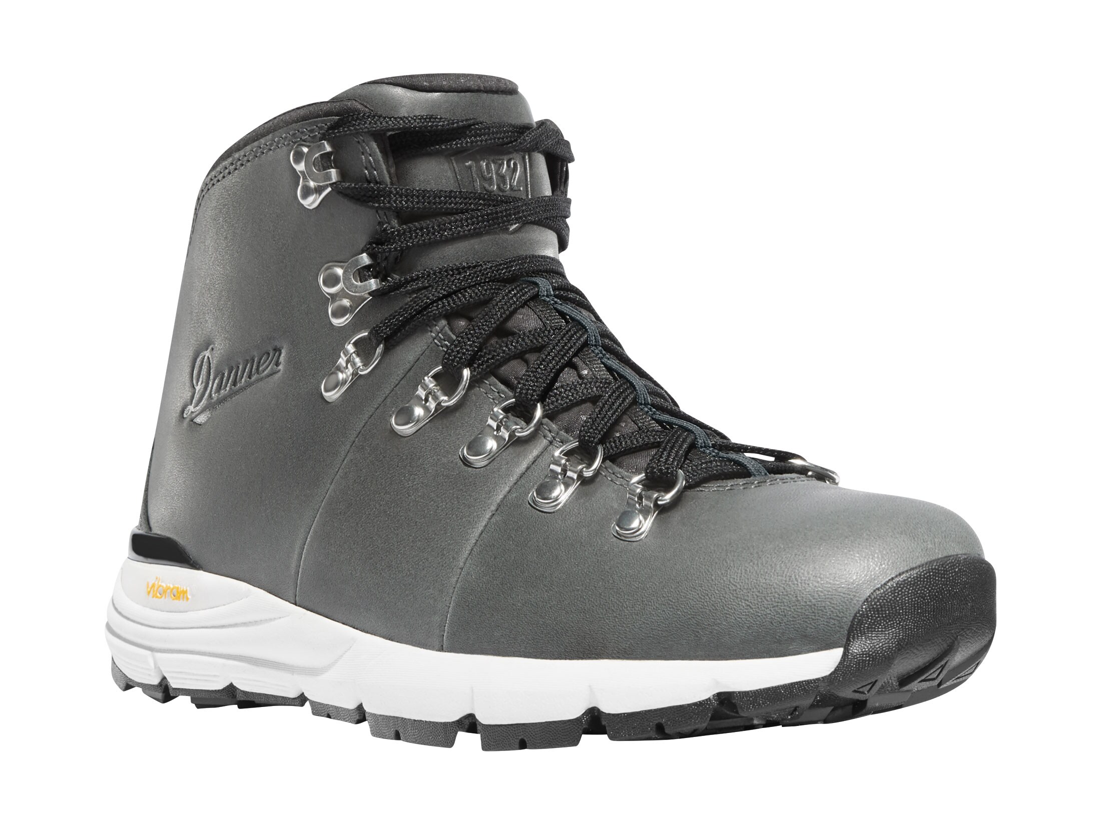 hiking boots leather vs synthetic